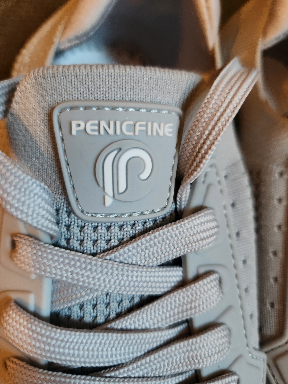 Penicfine Women's Barefoot Sneakers